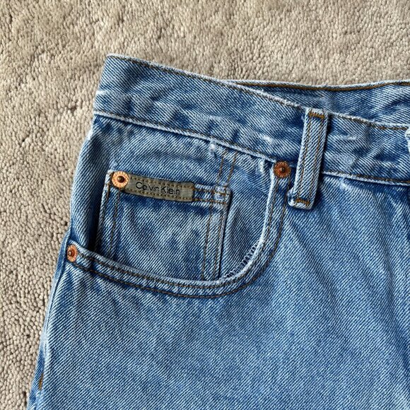 Vintage Calvin Klein Light/Medium Wash Jeans, W28 L29.5 - Picture 5 of 12